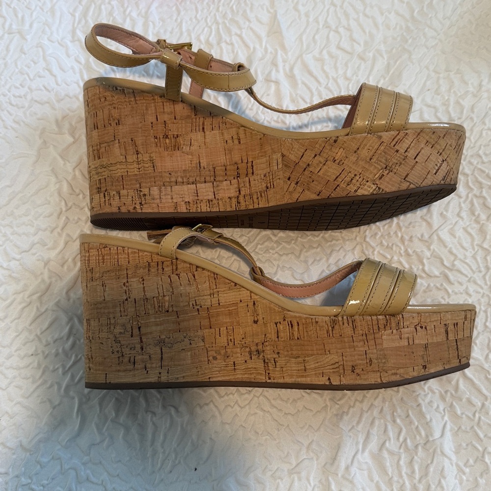 Kate Spade Nude Patent Leather T-Strap Sandals